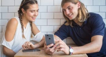 How to enable or disable call forwarding on mobile