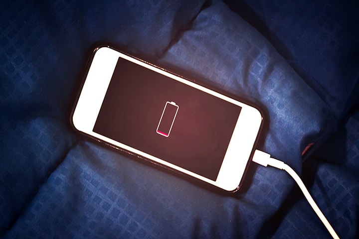 Is it safe to charge phone overnight? Tips to extend battery life