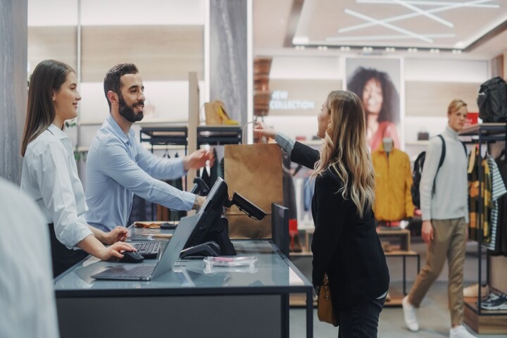 How to Leverage Analytics to Boost Your Customer Retention Rate in Retail